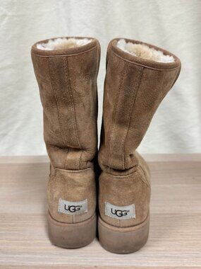 UGG Amie Slim Short Wedge Boots (RARE DISCONTINUED)